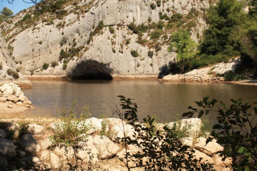 Willa Le Mazet De Lele Saint-Rémy-de-Provence Zewnętrze zdjęcie